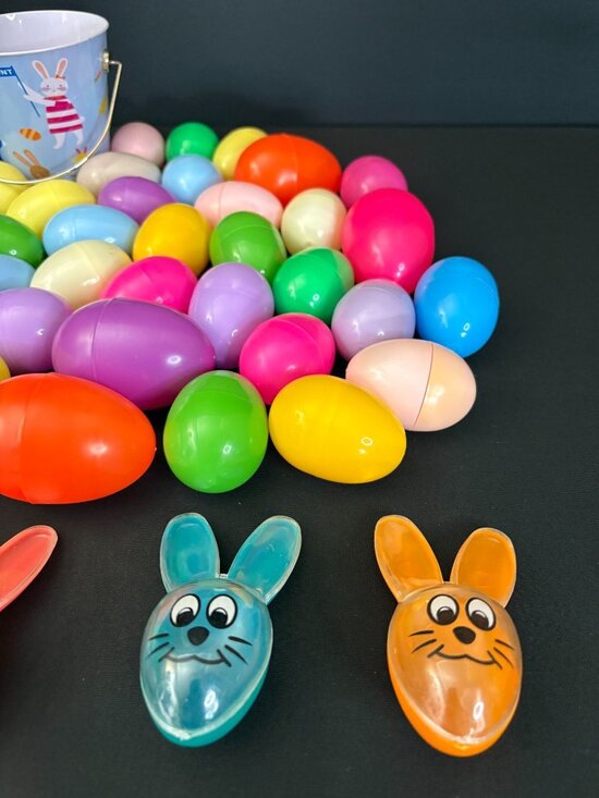 Fiesta Easter Eggs Egg Hunt Vintage Plastic Bunny Rabbit Bucket Fiesta Bunnies - Picture 4 of 6